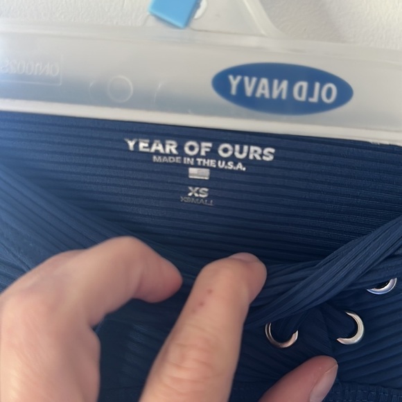 Like New - Year of Ours ribbed navy leggings - Picture 5 of 7